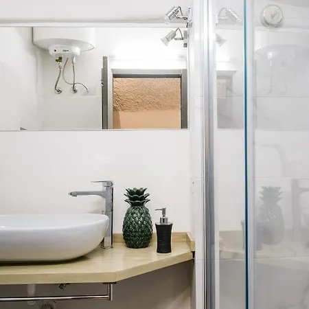 Casa Velata A Spaccanapoli Holiday home Naples