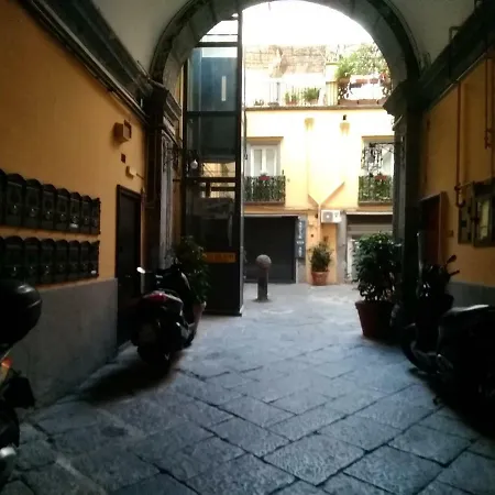Casa Velata A Spaccanapoli בית נופש
